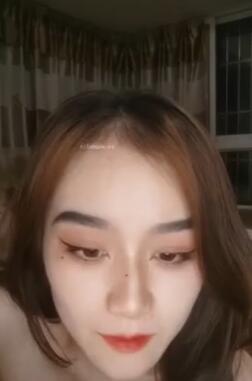 新人温柔媚娘气质相当出众