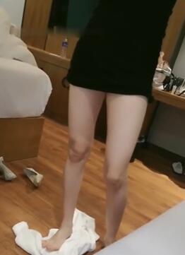 蕾丝少女小姐姐魔鬼身材颜值高