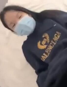 21岁大学生开始还激烈