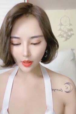 超级有女人味的短发女神