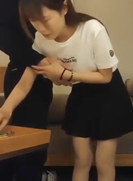 小陈头星选妹子的太紧很快就完事了