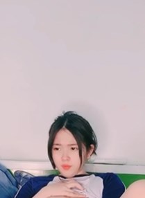 小少妇全程露脸让蒙面大哥玩精彩