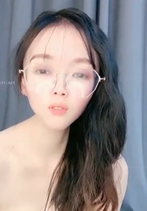 极品眼镜妹穿着JK制服连续大秀5小时