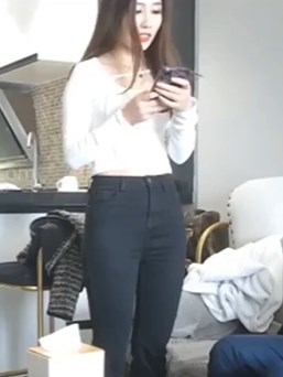 91C仔团伙约黑丝长腿白衬衣长发美女