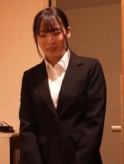 FC2PPV-4641430 一个女孩成了求职者